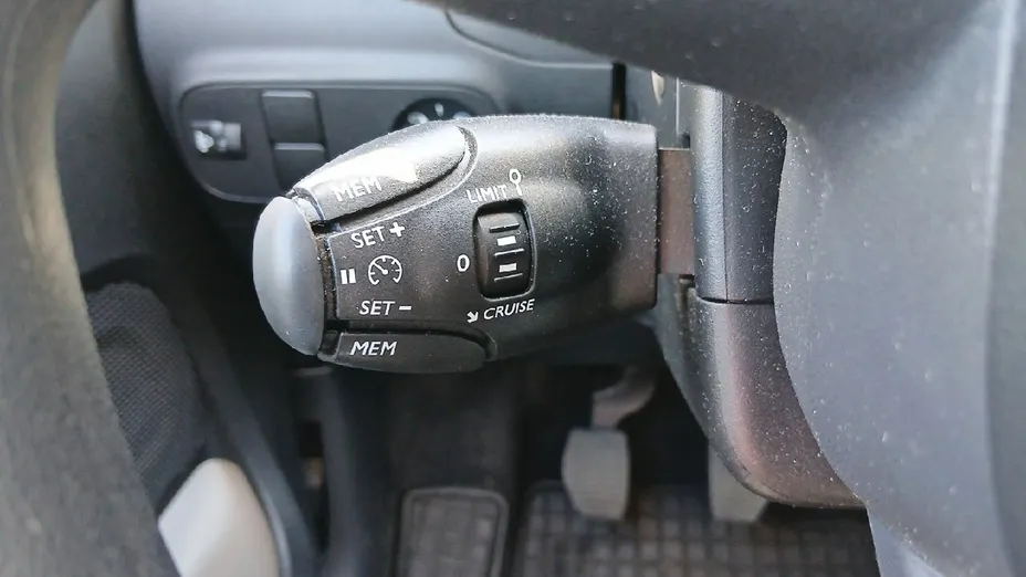 CITROEN C3 C3 1.2 PureTech Shine