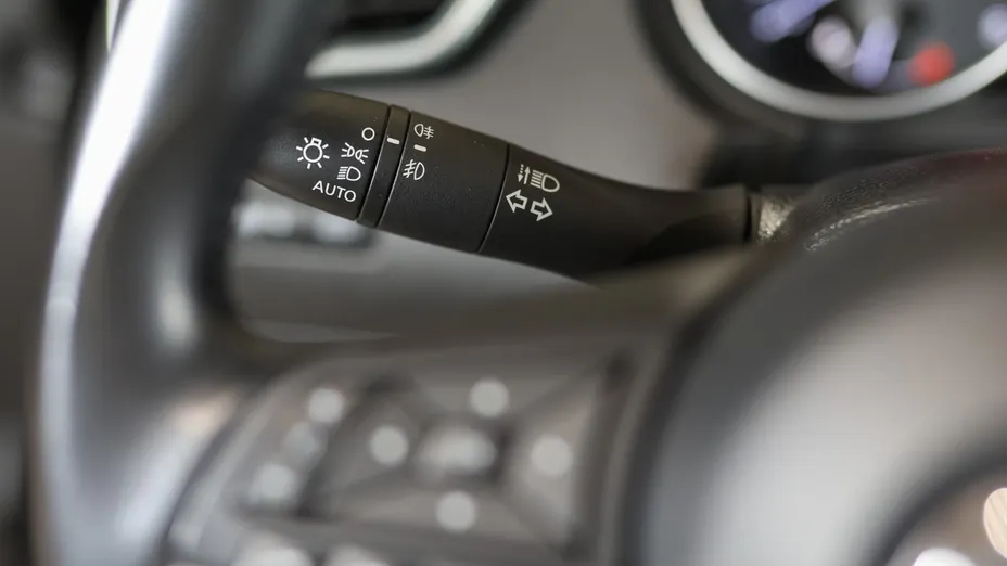 NISSAN Qashqai Qashqai 1.3 DIG-T N-Connecta