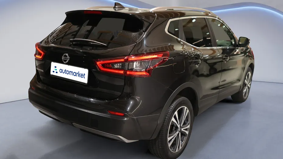 NISSAN Qashqai Qashqai 1.3 DIG-T N-Connecta