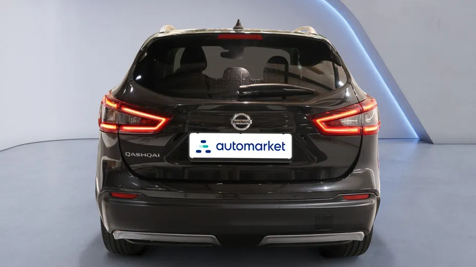 NISSAN Qashqai Qashqai 1.3 DIG-T N-Connecta