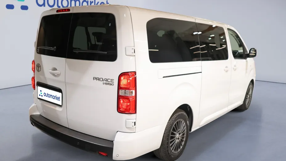 TOYOTA Proace Verso Proace Verso 2.0 D4-D Long Business