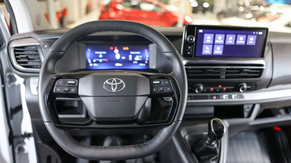 TOYOTA Proace Verso Proace Verso 2.0 D4-D Long Business