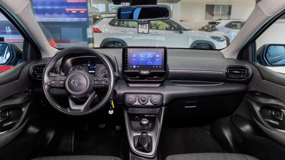TOYOTA Yaris Yaris 1.5 Comfort