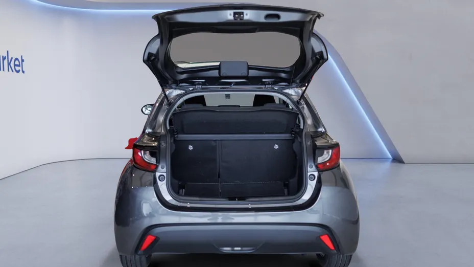 TOYOTA Yaris Yaris 1.5 Comfort