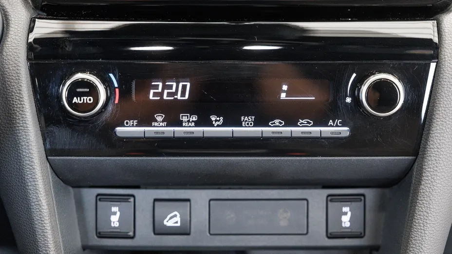 TOYOTA Yaris Cross Yaris Cross Hybrid 1.5 Style AWD