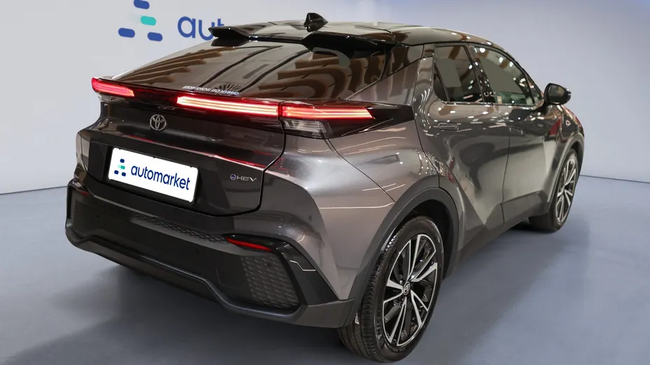 TOYOTA C-HR C-HR 2.0 Hybrid Dynamic Force Executive