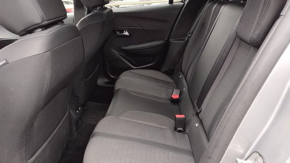 PEUGEOT 208 208 1.2 PureTech Allure S&S EAT8