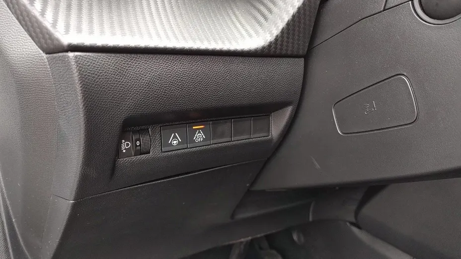 PEUGEOT 208 208 1.2 PureTech Allure S&S EAT8