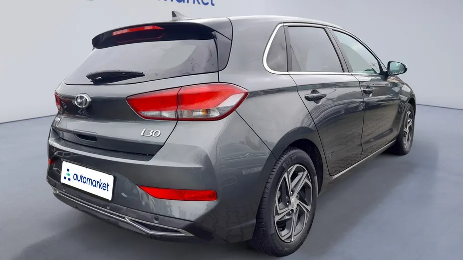 HYUNDAI i30 i30 1.5 DPI Modern