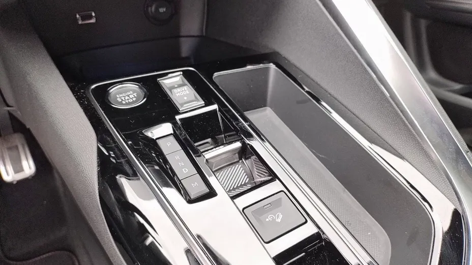 PEUGEOT 5008 5008 1.5 BlueHDi GT S&S EAT8