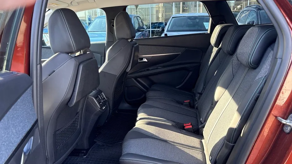 PEUGEOT 3008 3008 1.5 BlueHDi Allure S&S EAT8