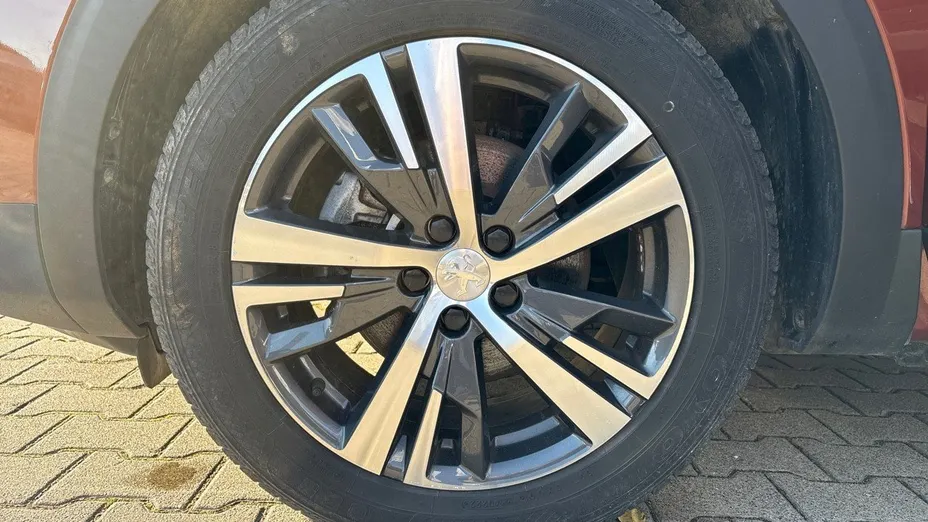 PEUGEOT 3008 3008 1.5 BlueHDi Allure S&S EAT8