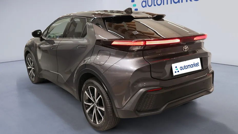 TOYOTA C-HR C-HR 2.0 Hybrid Dynamic Force Style