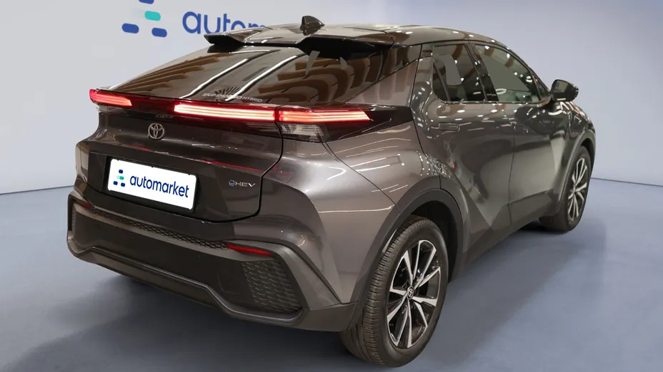 TOYOTA C-HR C-HR 2.0 Hybrid Dynamic Force Style