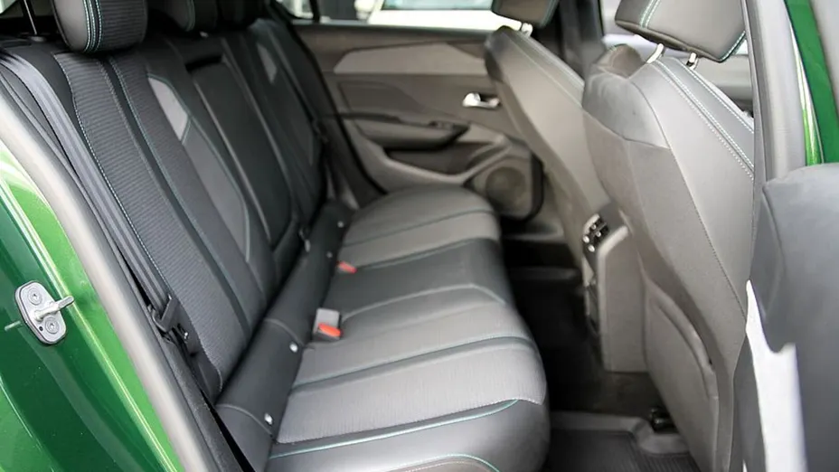 PEUGEOT 308 308 1.2 PureTech Allure S&S EAT8