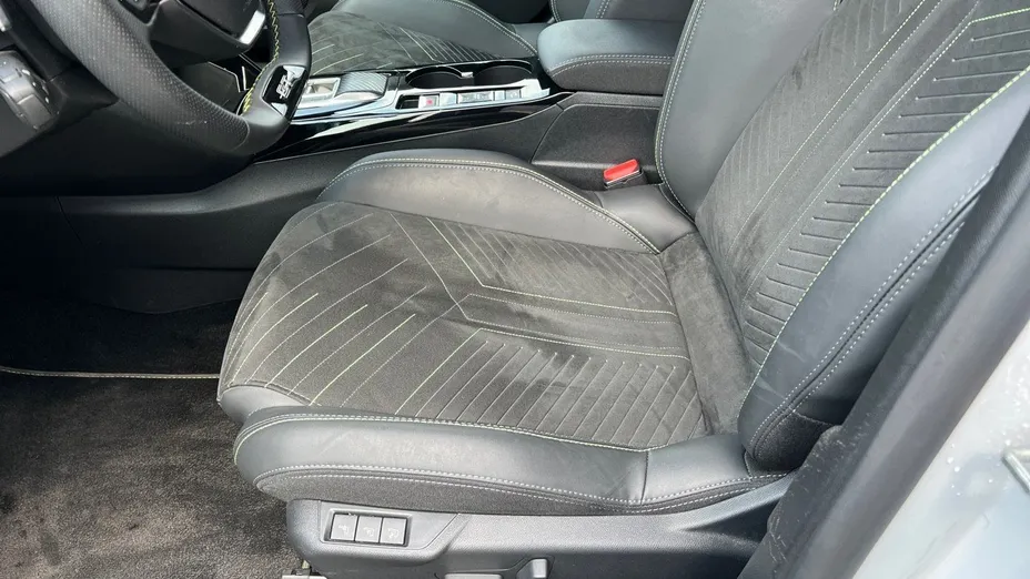 PEUGEOT 2008 2008 1.2 PureTech GT S&S EAT8