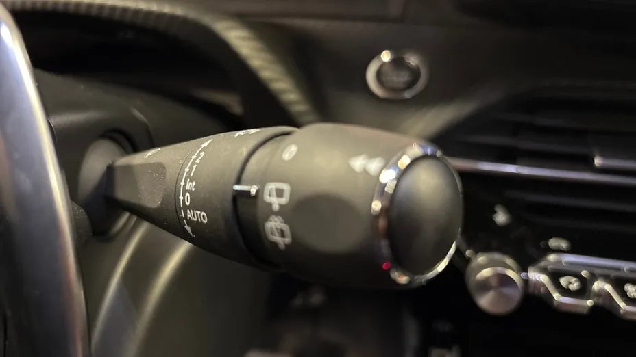 PEUGEOT 2008 2008 1.2 PureTech GT S&S EAT8