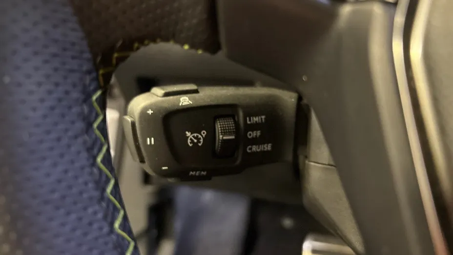 PEUGEOT 2008 2008 1.2 PureTech GT S&S EAT8