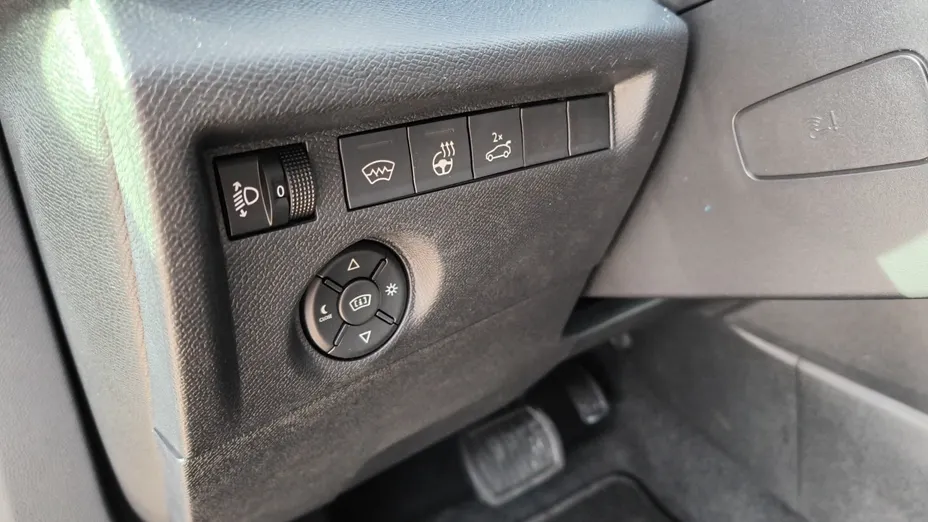 CITROEN C4 X C4 X 1.2 mHEV Max eDCT6