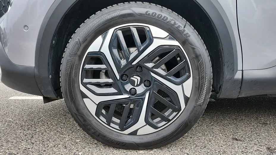 CITROEN C4 C4 1.2 PureTech Max S&S EAT8