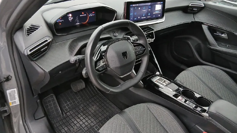 PEUGEOT 2008 2008 1.2 PureTech Allure S&S EAT8