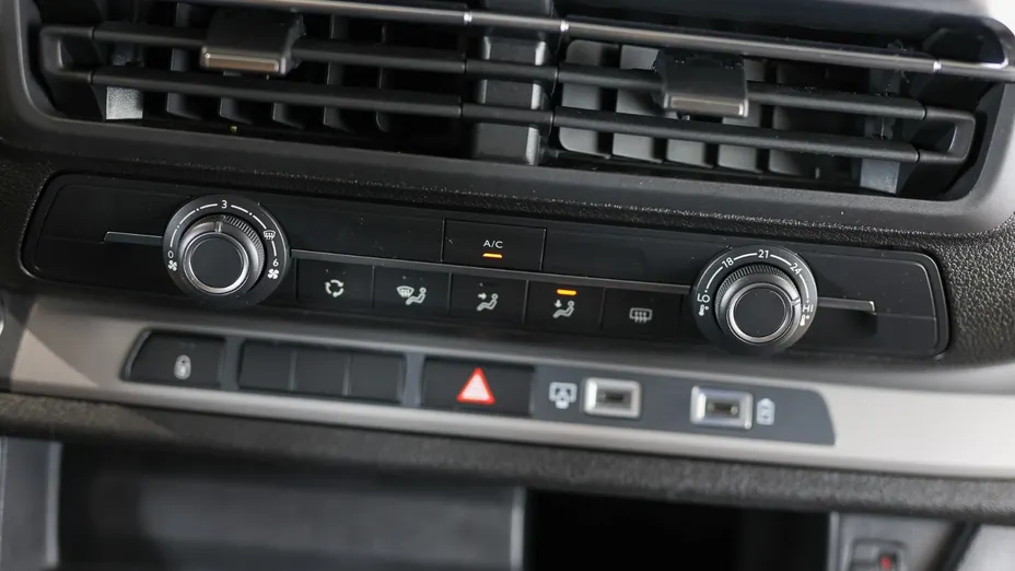 TOYOTA Proace Verso Proace Verso 2.0 D4-D Long Business