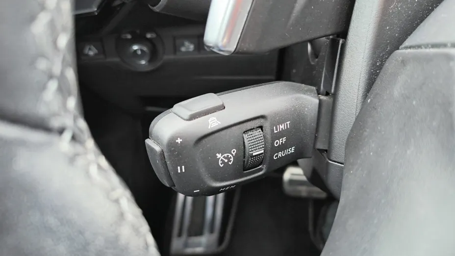 DS DS7 DS 7 1.6 PureTech Rivoli aut