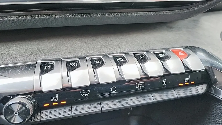 PEUGEOT 5008 5008 1.5 BlueHDi GT S&S EAT8