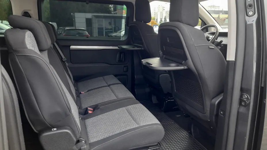 PEUGEOT Traveller Traveller 2.0 BlueHDi Long Business EAT8