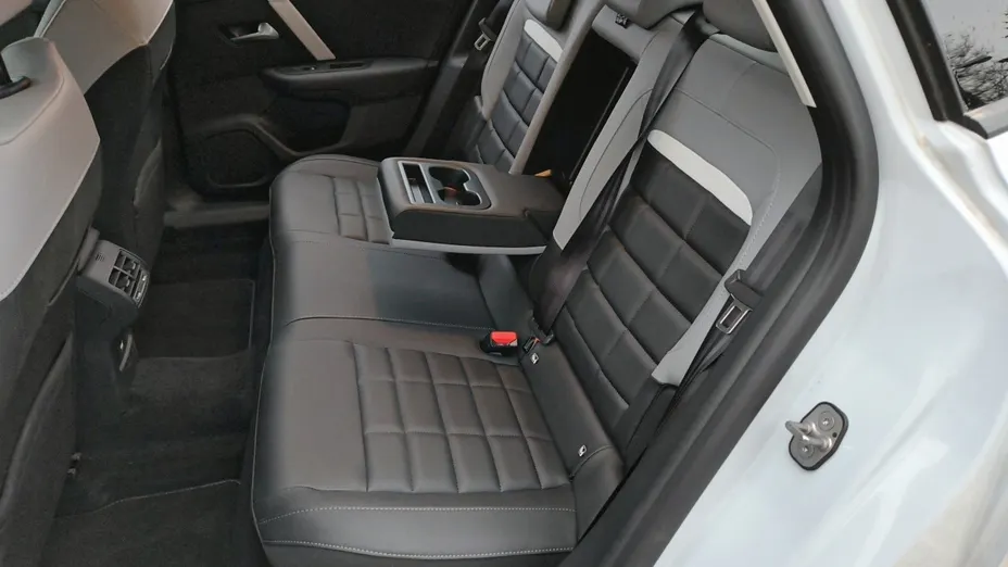 CITROEN C4 X C4 X 1.2 mHEV Max eDCT6