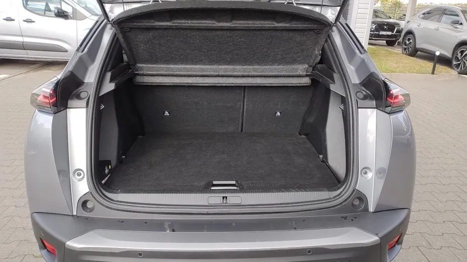 PEUGEOT 2008 2008 1.2 PureTech Allure S&S EAT8