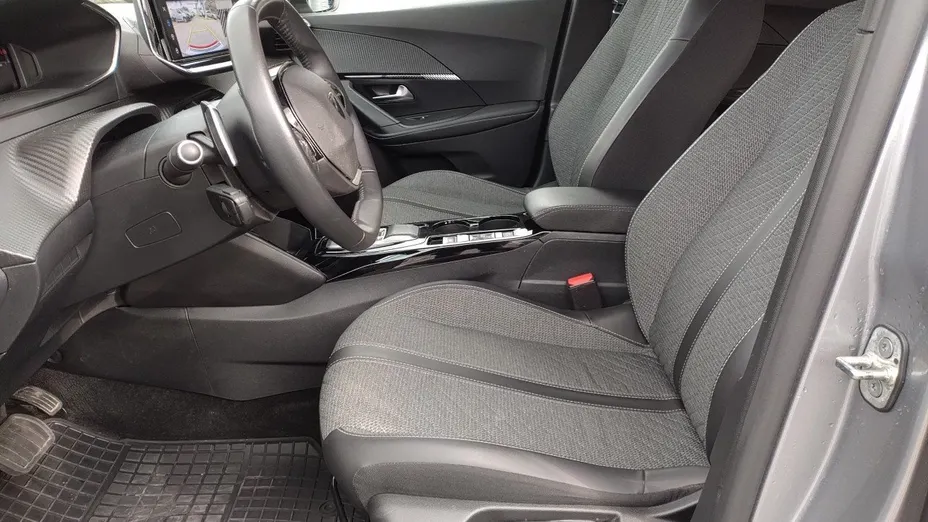 PEUGEOT 2008 2008 1.2 PureTech Allure S&S EAT8