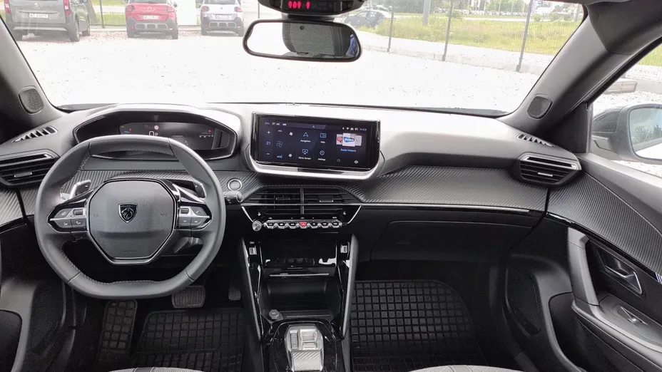 PEUGEOT 2008 2008 1.2 PureTech Allure S&S EAT8