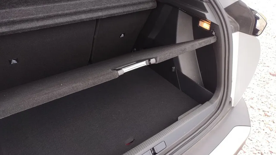 PEUGEOT 2008 2008 1.2 PureTech Allure S&S EAT8