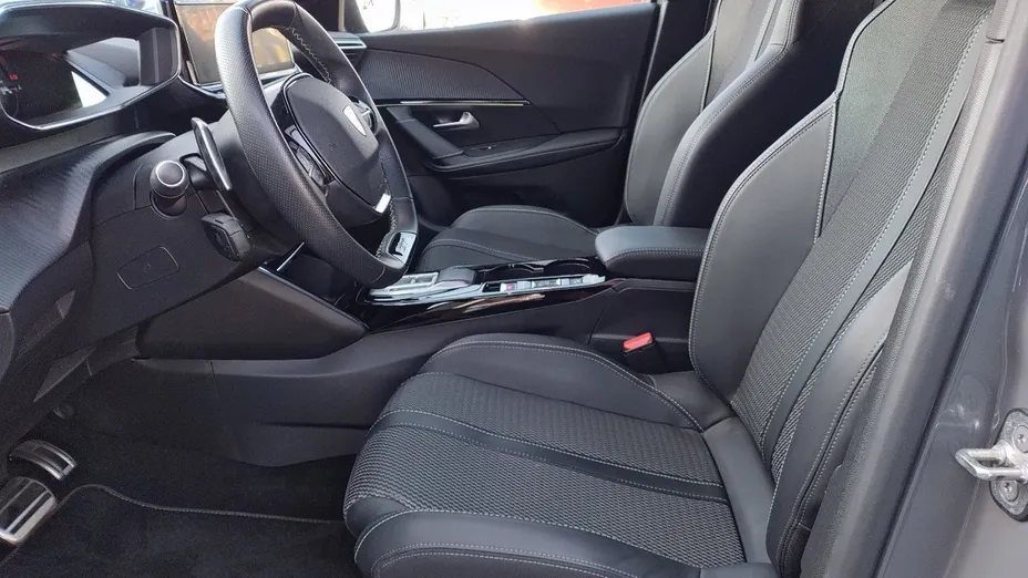 PEUGEOT 2008 2008 1.2 PureTech GT S&S EAT8