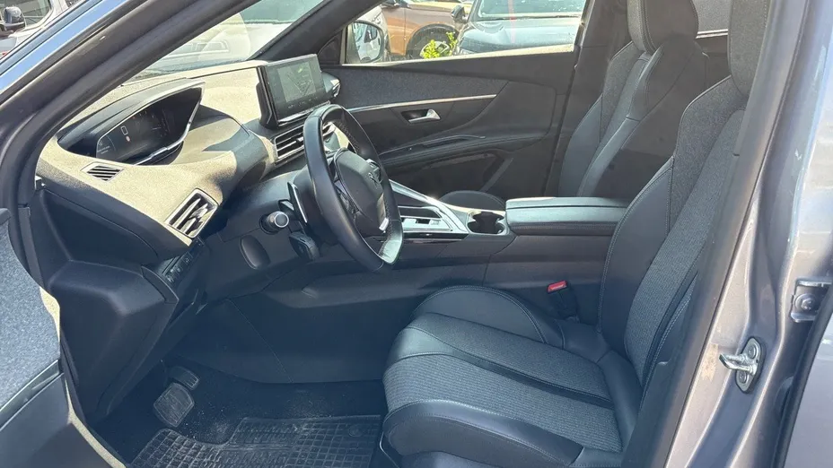 PEUGEOT 5008 5008 1.5 BlueHDi Allure Pack S&S EAT8