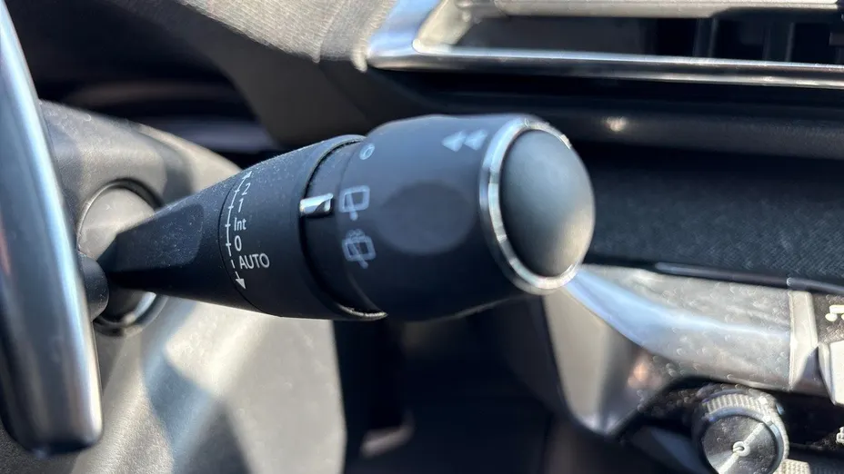 PEUGEOT 5008 5008 1.5 BlueHDi Allure Pack S&S EAT8