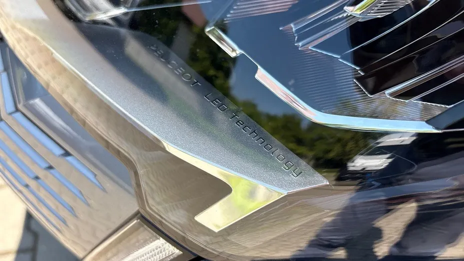 PEUGEOT 5008 5008 1.5 BlueHDi Allure Pack S&S EAT8