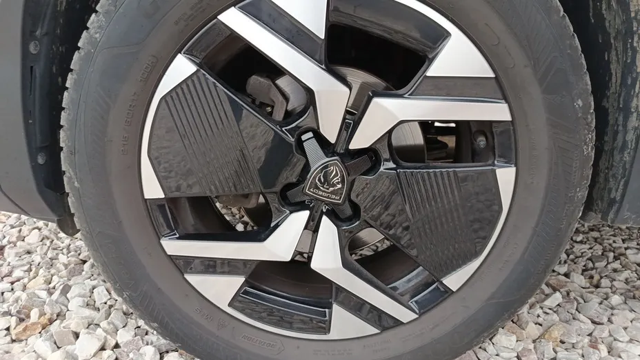 PEUGEOT 2008 2008 1.2 PureTech GT S&S EAT8