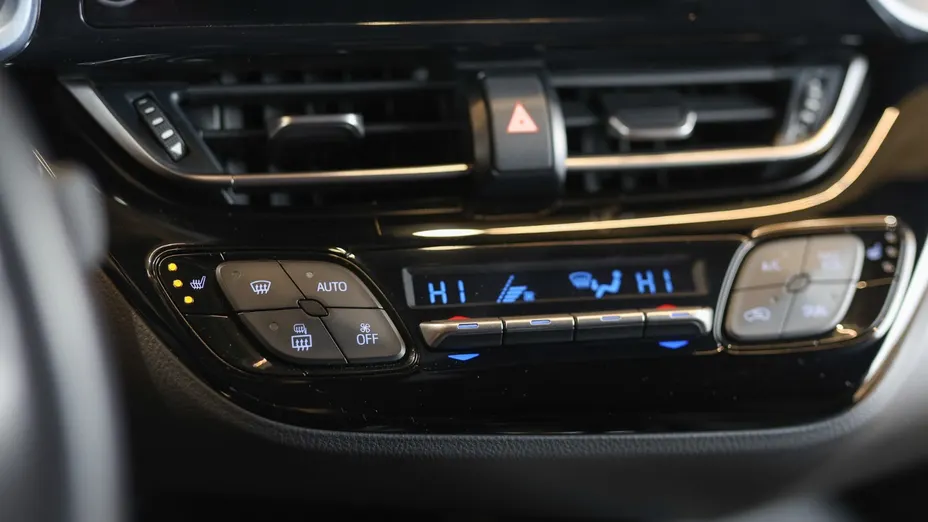 TOYOTA C-HR C-HR 1.8 Hybrid Style