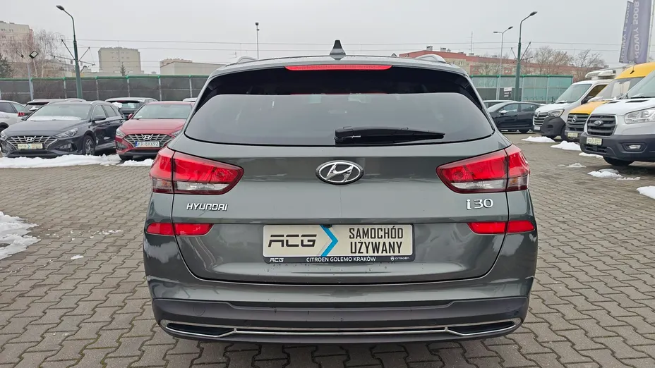 HYUNDAI i30 i30 1.5 DPI Comfort