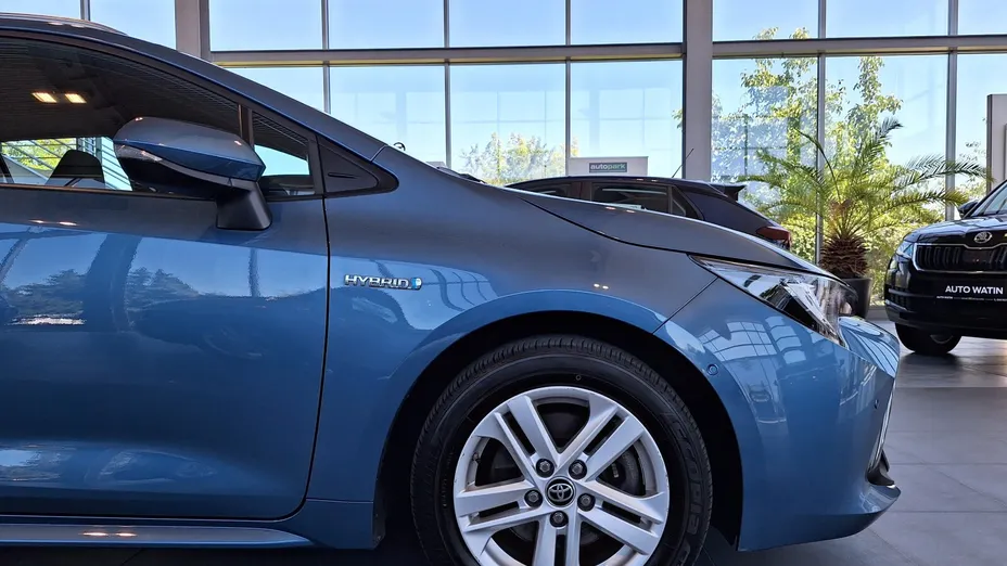 TOYOTA Corolla Corolla 2.0 Hybrid Comfort