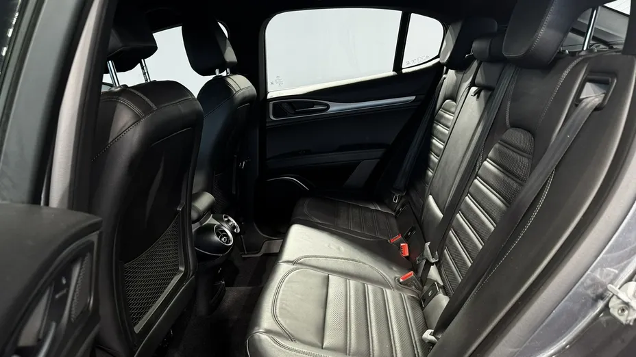 ALFA ROMEO Stelvio Stelvio 2.0 Turbo Executive Q4 aut