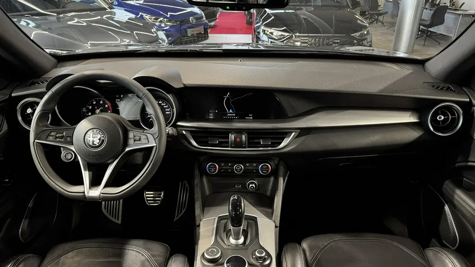 ALFA ROMEO Stelvio Stelvio 2.0 Turbo Executive Q4 aut