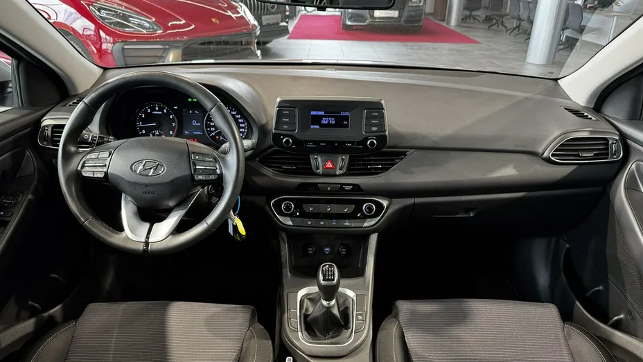HYUNDAI i30 i30 1.5 DPI Classic +