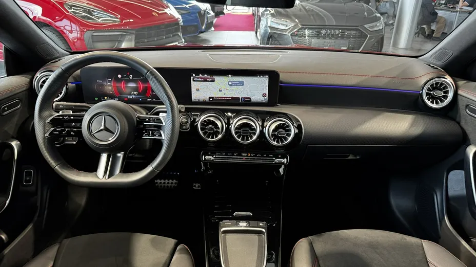 MERCEDES-BENZ CLA CLA 220 mHEV 4-Matic AMG Line 8G-DCT