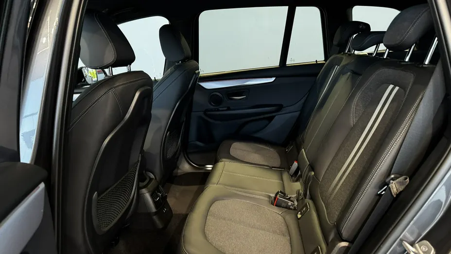 BMW Seria 2 218i M Sport aut