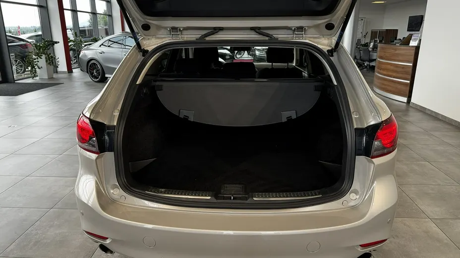MAZDA 6 6 2.0 Center-Line aut