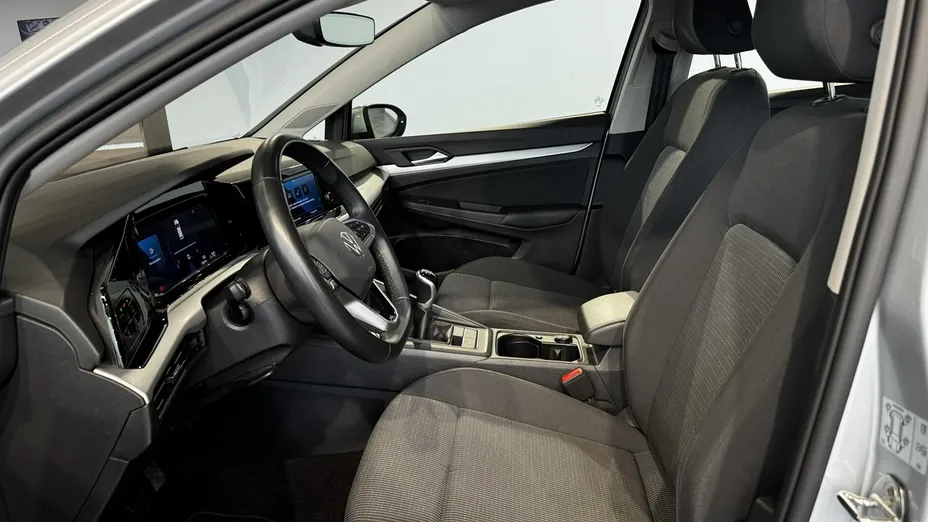 VOLKSWAGEN Golf Golf VIII 1.0 TSI Life