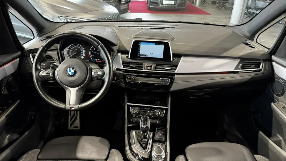 BMW Seria 2 218i M Sport aut